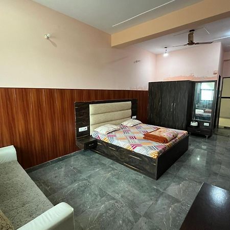 Shri Ji Baba Ki Haveli Hotel Govardhan Exterior foto