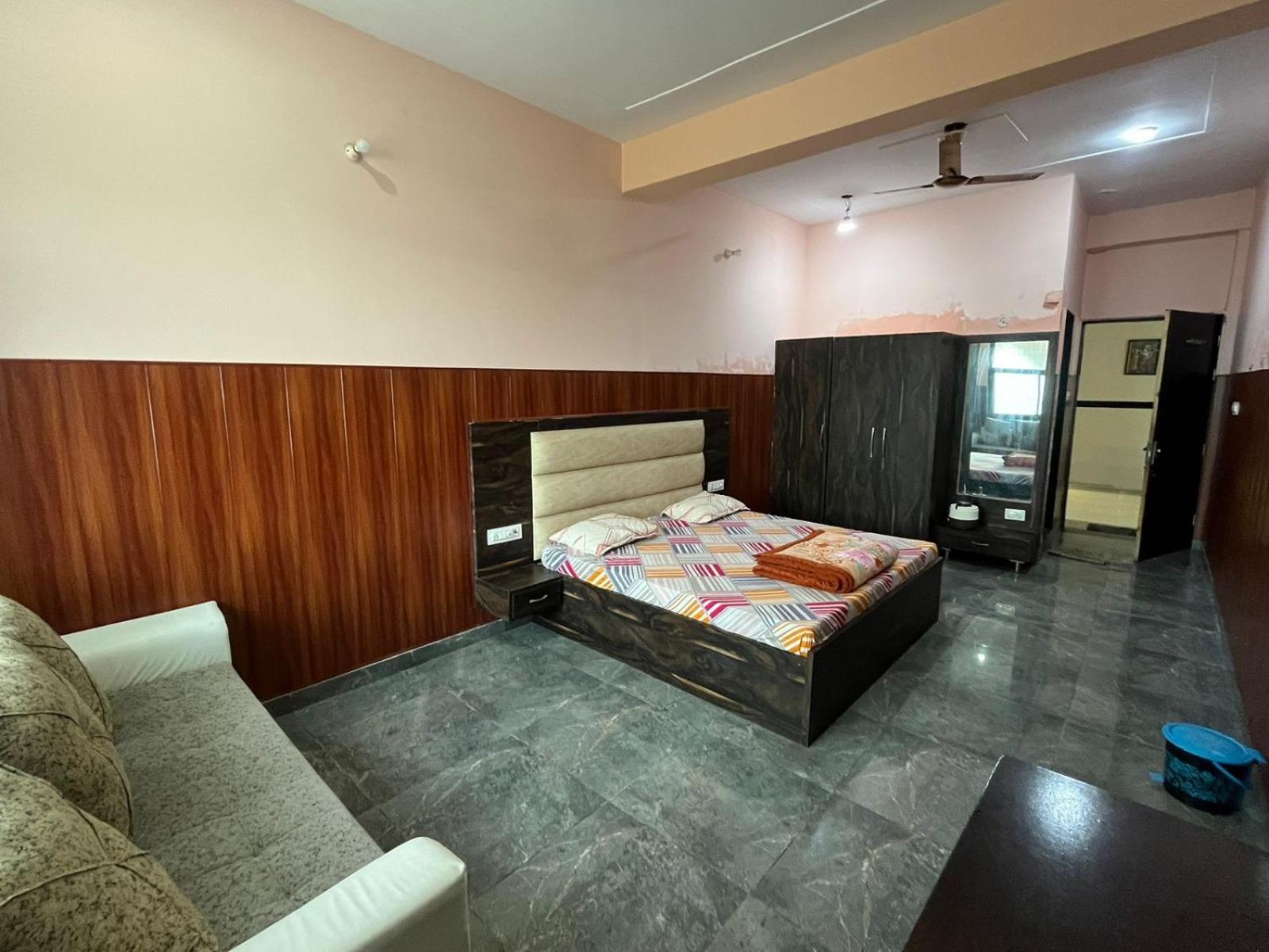 Shri Ji Baba Ki Haveli Hotel Govardhan Exterior foto